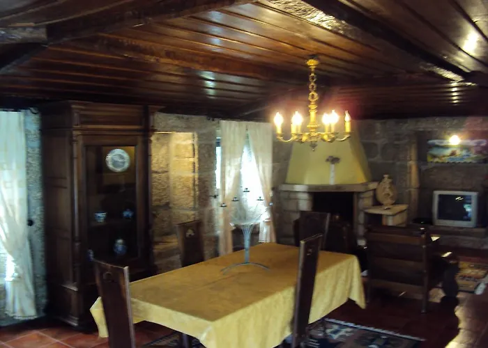 Semesterbostad Casa Dos Gaios *