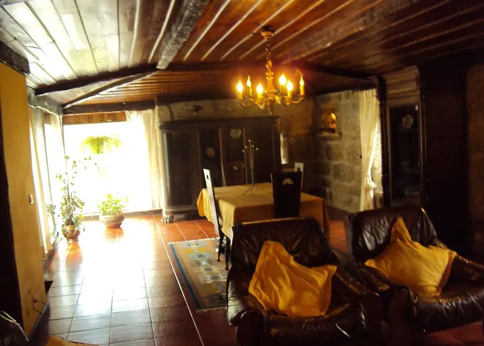 Semesterbostad Casa Dos Gaios *