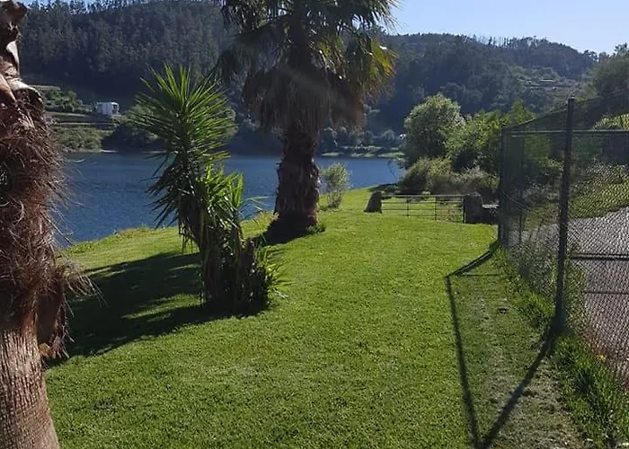 Semesterbostad Casa Dos Gaios