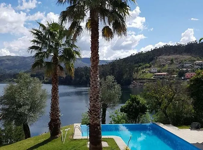 Casa Dos Gaios Semesterbostad